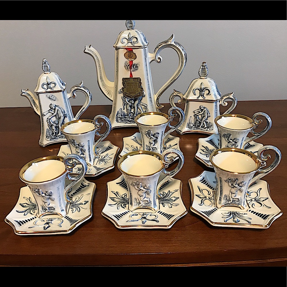 Capodimonte Demitasse/Tea Set